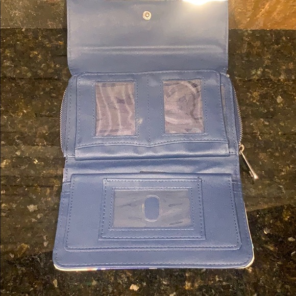 Wallet - Picture 2 of 5